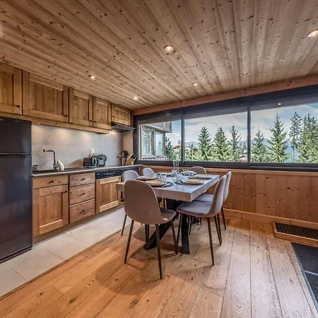 Duplex Cosy à 1850 - 6 Pers, Ski-in/ski-out, Wifi, Proche Centre * Courchevel